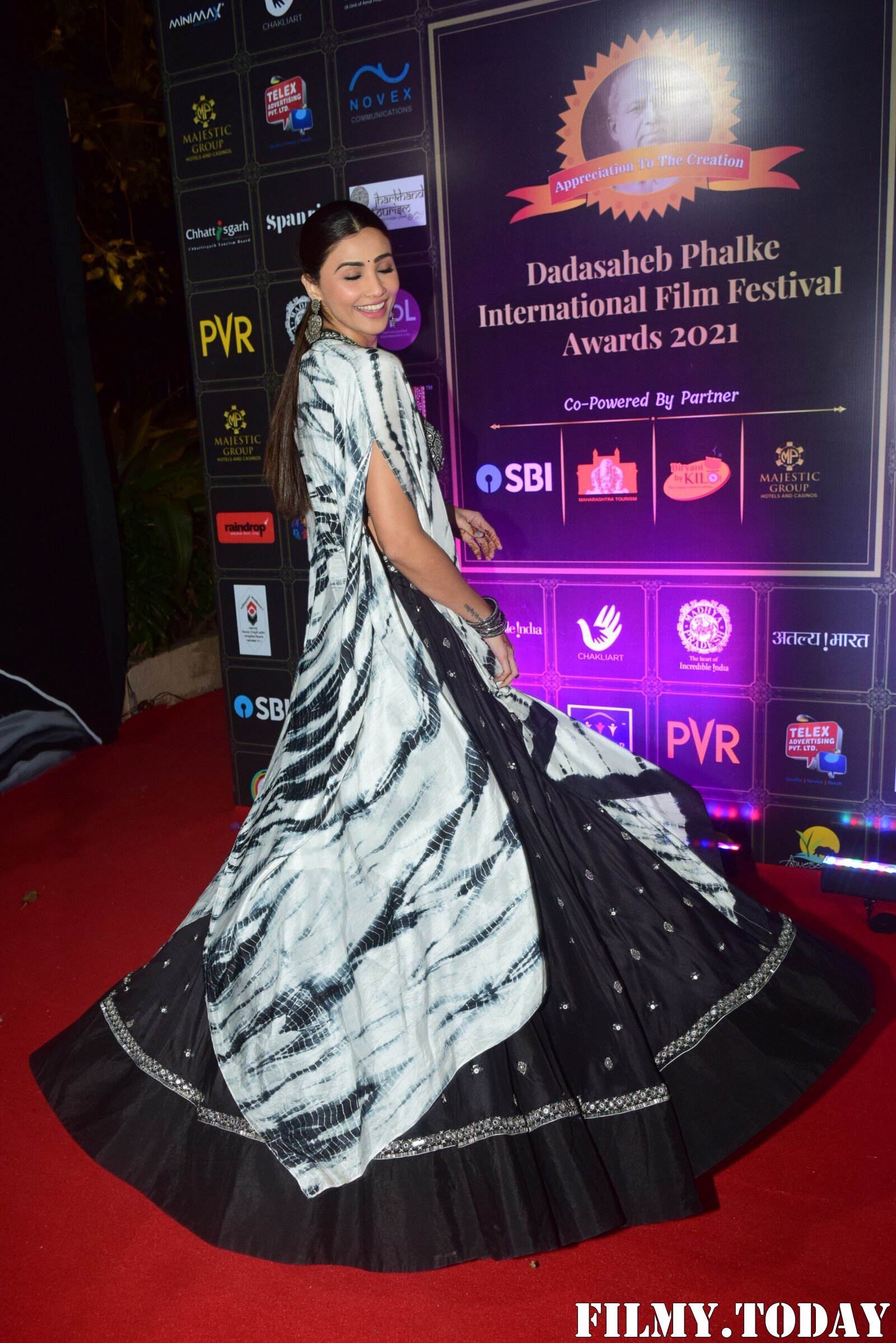 Photos: Celebs At Dadasaheb Phalke Awards 2021 | Picture 1776627