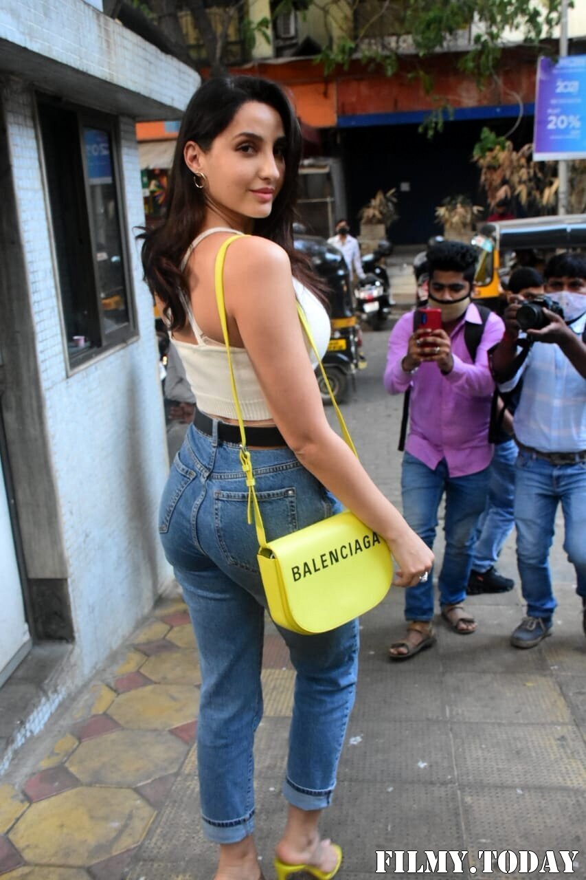 Nora Fatehi - Photos: Celebs Spotted At Bandra | Picture 1764382