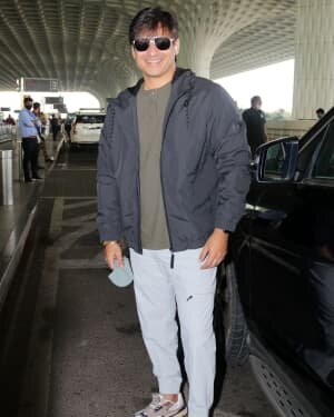 Vivek Oberoi - Photos: Celebs Spotted At Airport | Picture 1766002