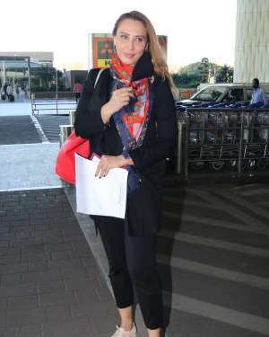 Lulia Vantur - Photos: Celebs Spotted At Airport | Picture 1768681