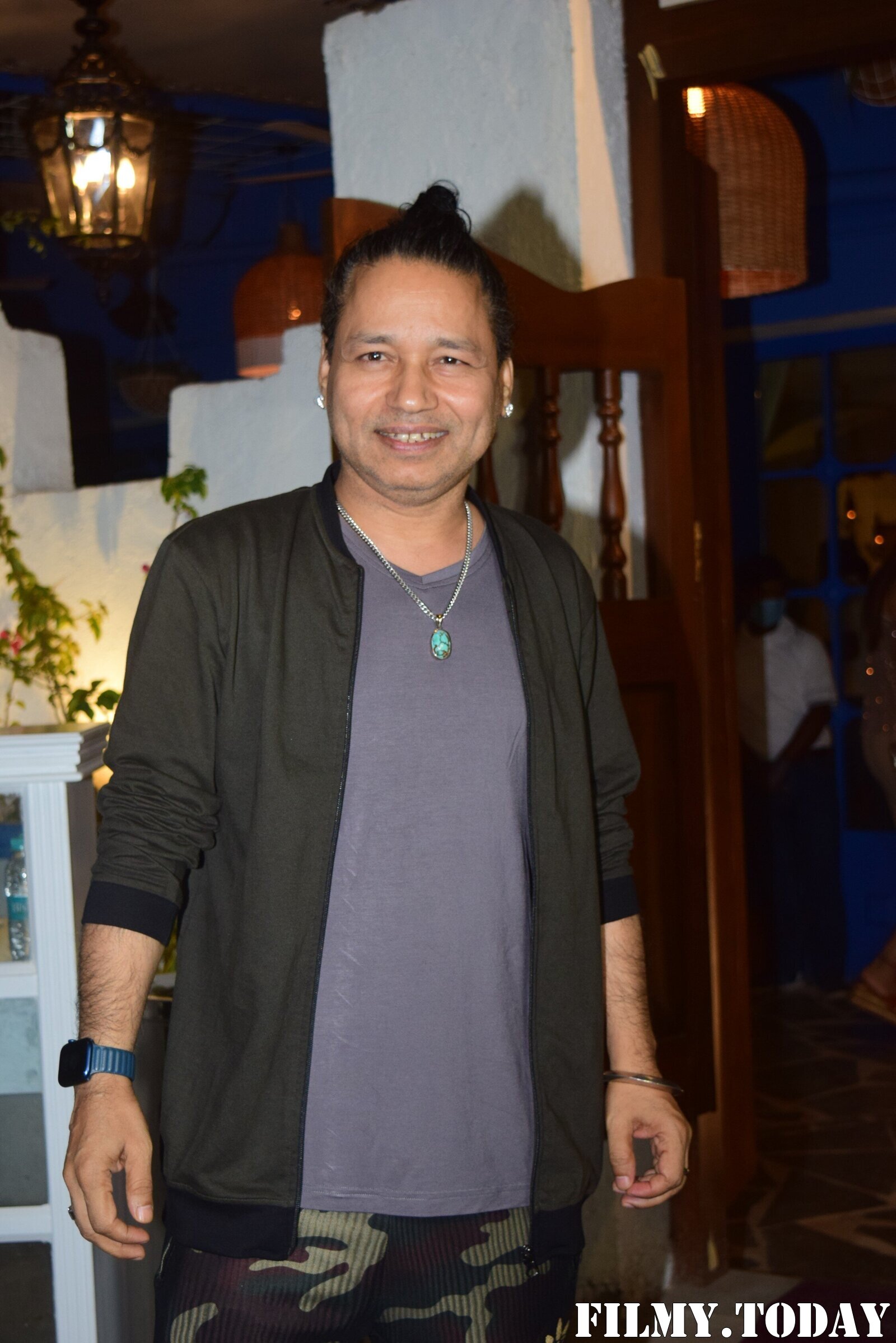 Photos: Celebs At The Launch Of Holiday Resturant In Versova | Picture 1770497