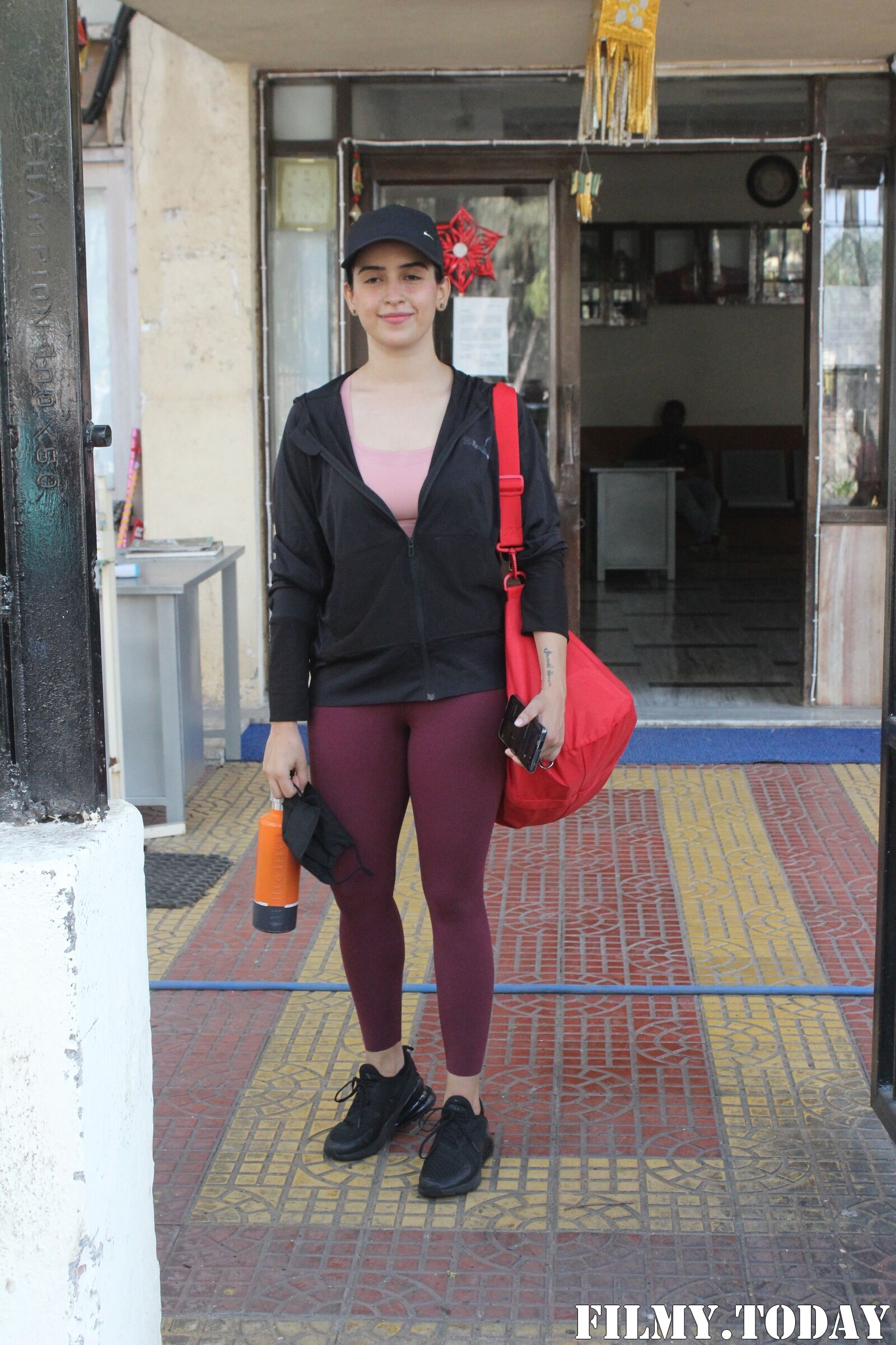 Photos: Celebs Spotted At Gym | Picture 1770503