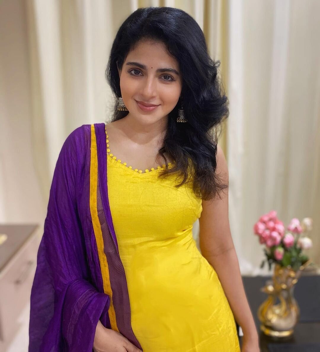 Iswarya Menon Latest Photos | Picture 1801375