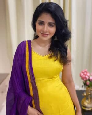 Iswarya Menon Latest Photos | Picture 1801375