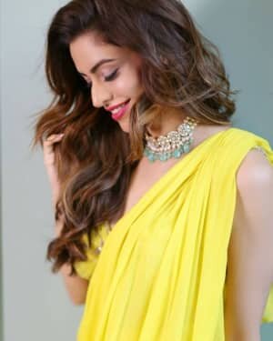 Aamna Sharif Latest Photos | Picture 1802565