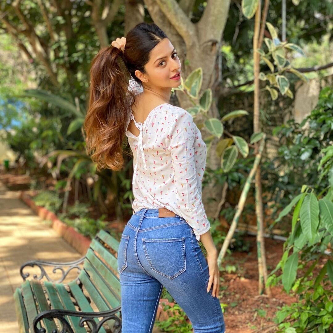 Vedhika Latest Photos | Picture 1803488