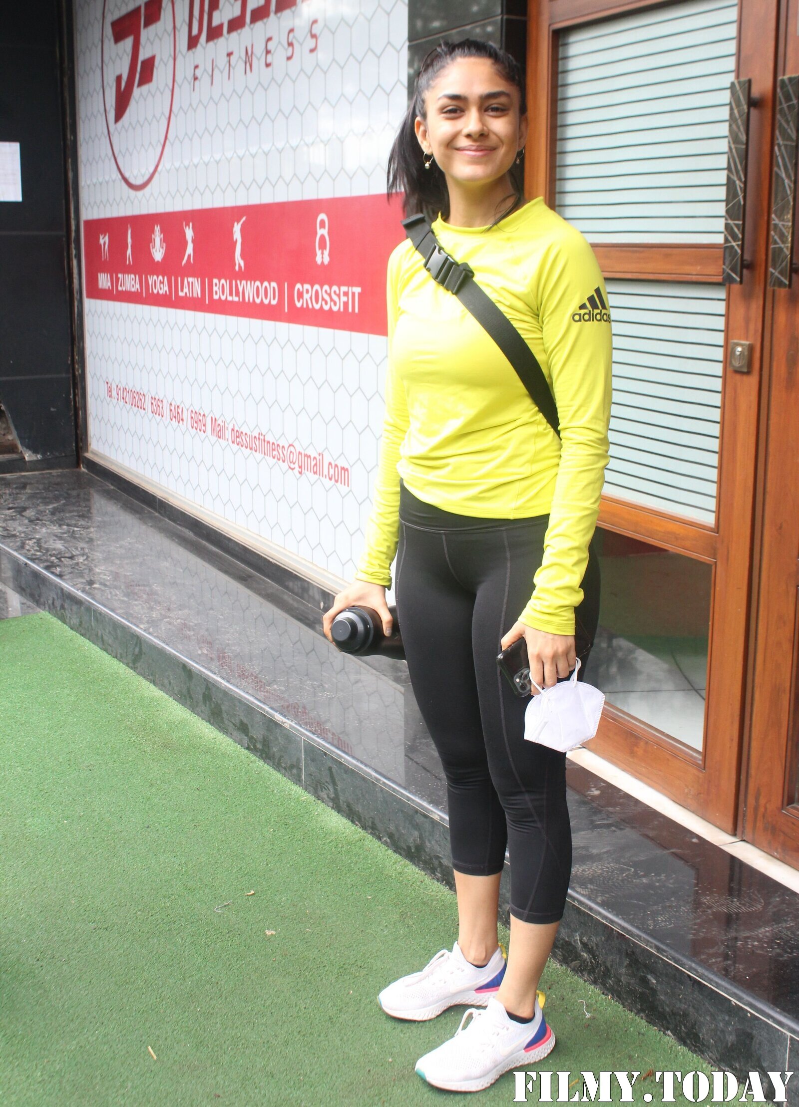 Mrunal Thakur - Photos: Celebs Spotted At Gym | Picture 1805134
