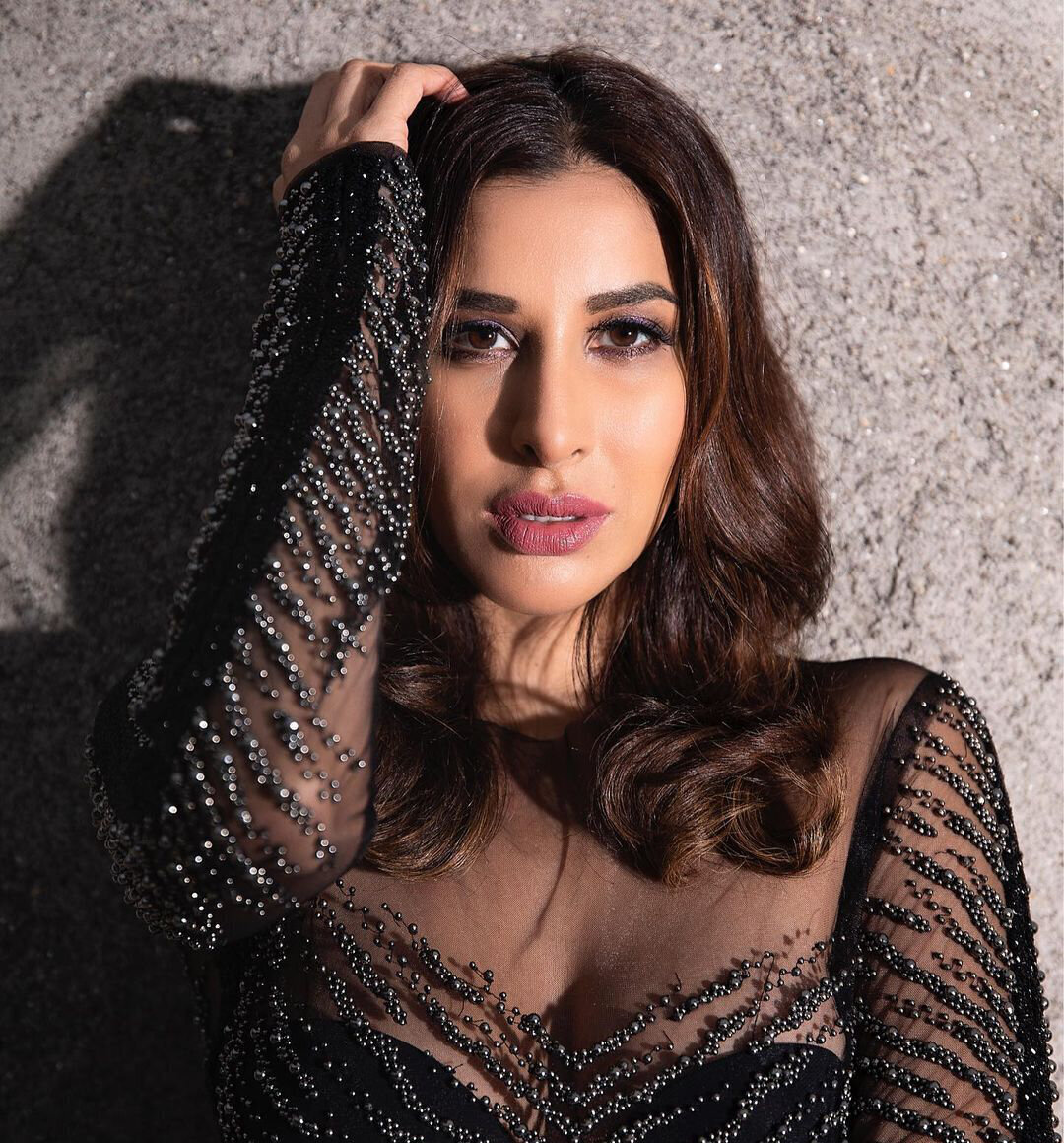 Sophie Choudry Latest Photos | Picture 1808611