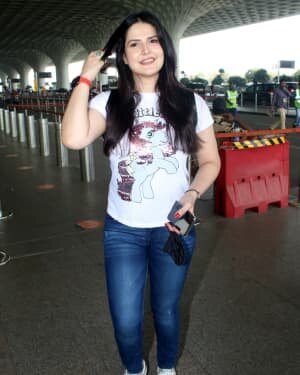 Zareen Khan - Photos: Celebs Spotted At Airport | Picture 1778240