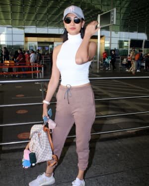 Sonal Chauhan - Photos: Celebs Spotted At Airport | Picture 1778337