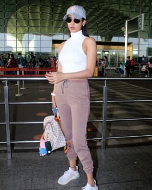Sonal Chauhan - Photos: Celebs Spotted At Airport | Picture 1778332