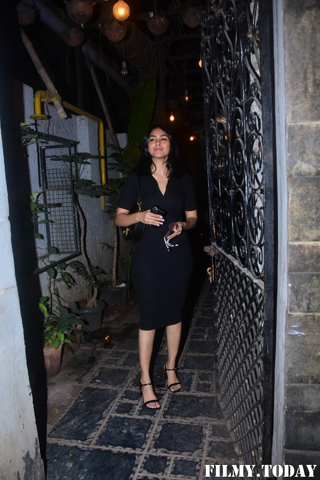 Mrunal Thakur - Photos: Celebs Spotted At Bandra | Picture 1778791