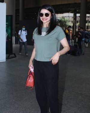Prachi Desai - Photos: Celebs Spotted At Airport | Picture 1780205
