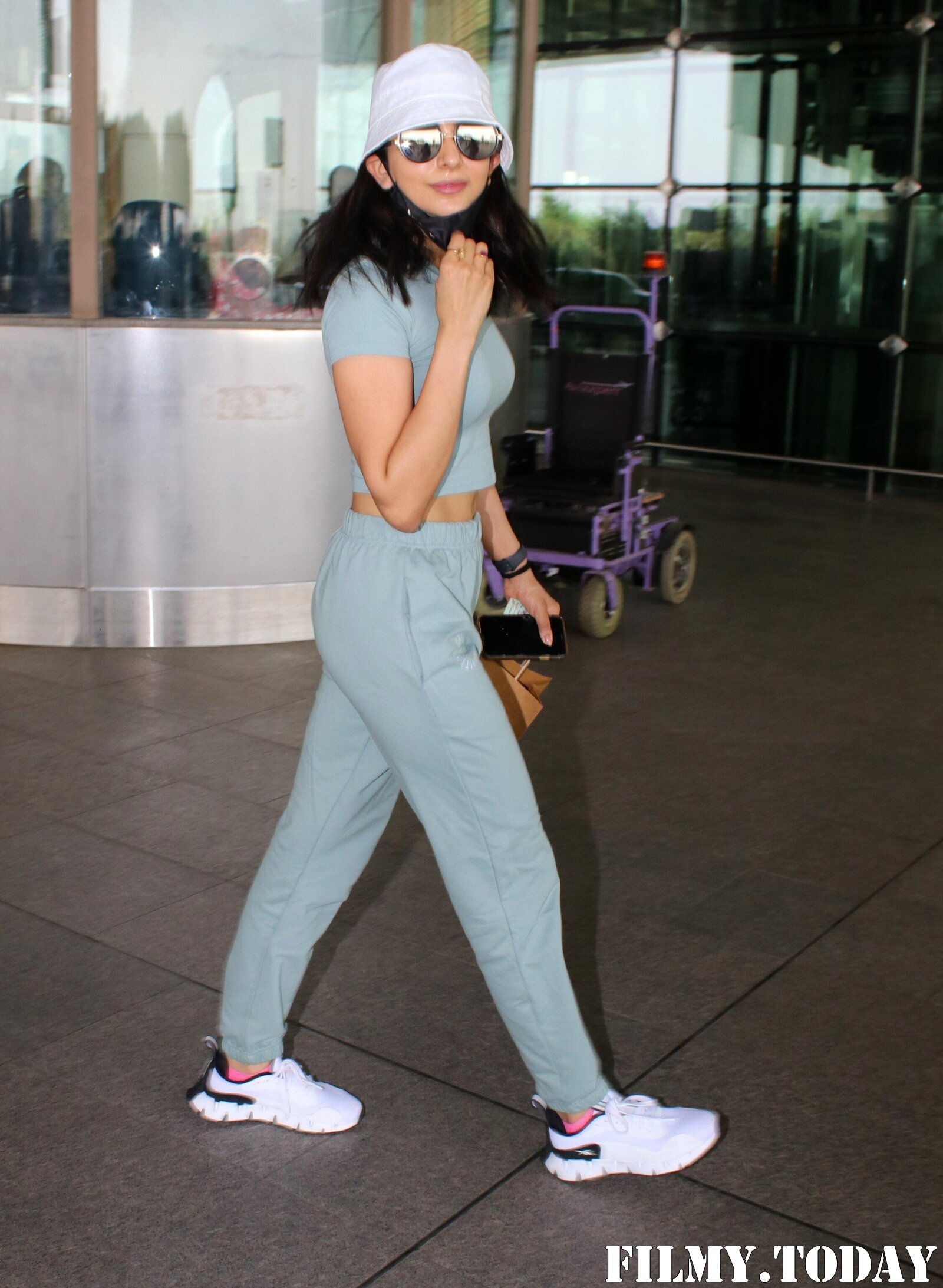 Rakul Preet Singh - Photos: Celebs Spotted At Airport | Picture 1780879