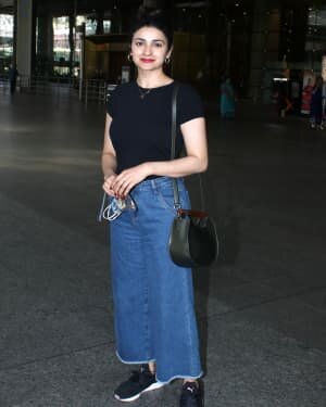 Prachi Desai - Photos: Celebs Spotted At Airport | Picture 1780936