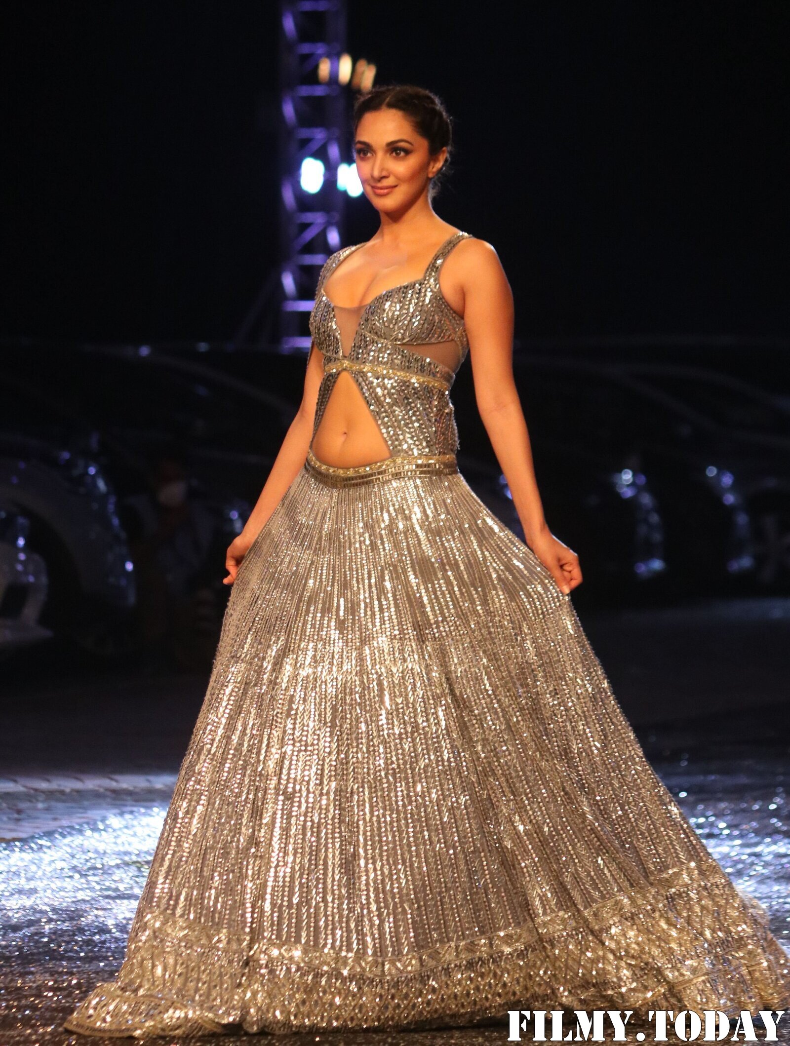 Kiara Advani - Photos: Lakme Fashion Week 2021 Day 2 | Picture 1781143
