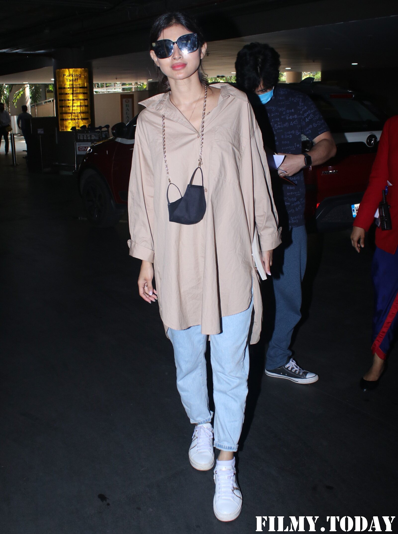 Mouni Roy - Photos: Celebs Spotted At Airport | Picture 1782801