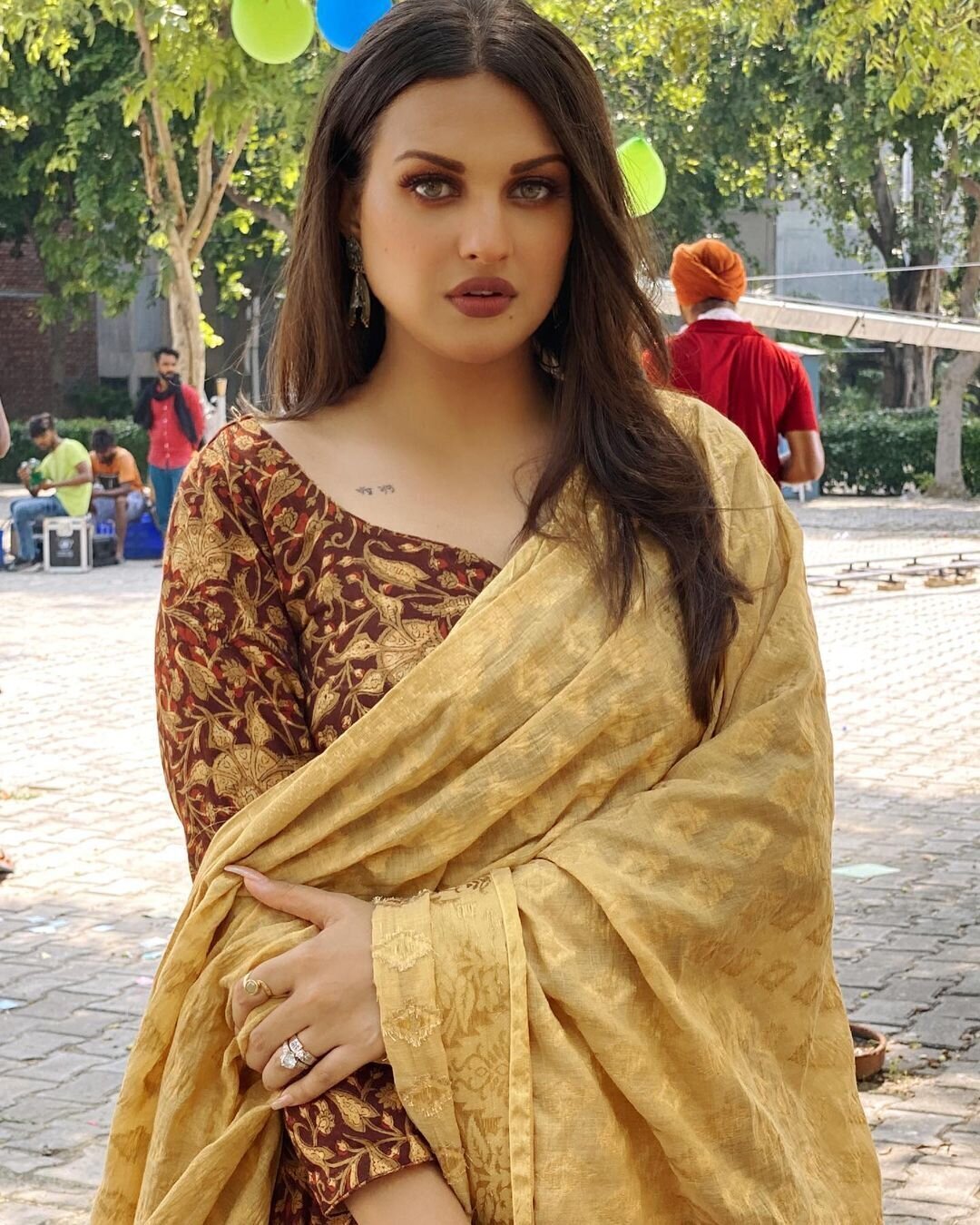 Himanshi Khurana Latest Photos | Picture 1792107