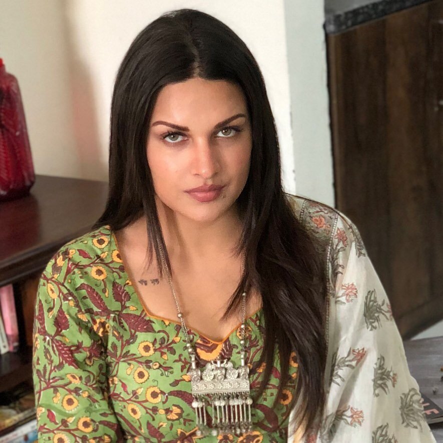 Himanshi Khurana Latest Photos | Picture 1792151