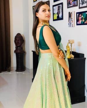 Himanshi Khurana Latest Photos | Picture 1792160