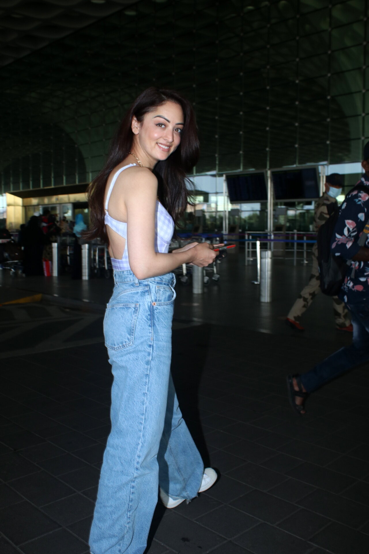 Sandeepa Dhar - Photos: Celebs Spotted At Airport | Picture 1835190