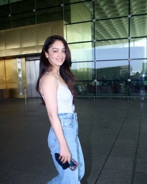 Sandeepa Dhar - Photos: Celebs Spotted At Airport | Picture 1835193