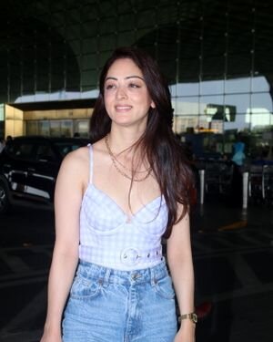 Sandeepa Dhar - Photos: Celebs Spotted At Airport