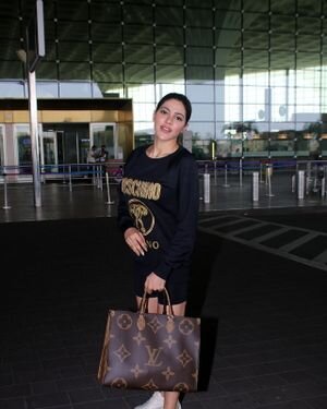 Nikki Tamboli - Photos: Celebs Spotted At Airport | Picture 1836195