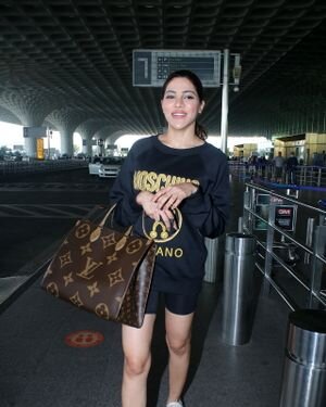 Nikki Tamboli - Photos: Celebs Spotted At Airport | Picture 1836198