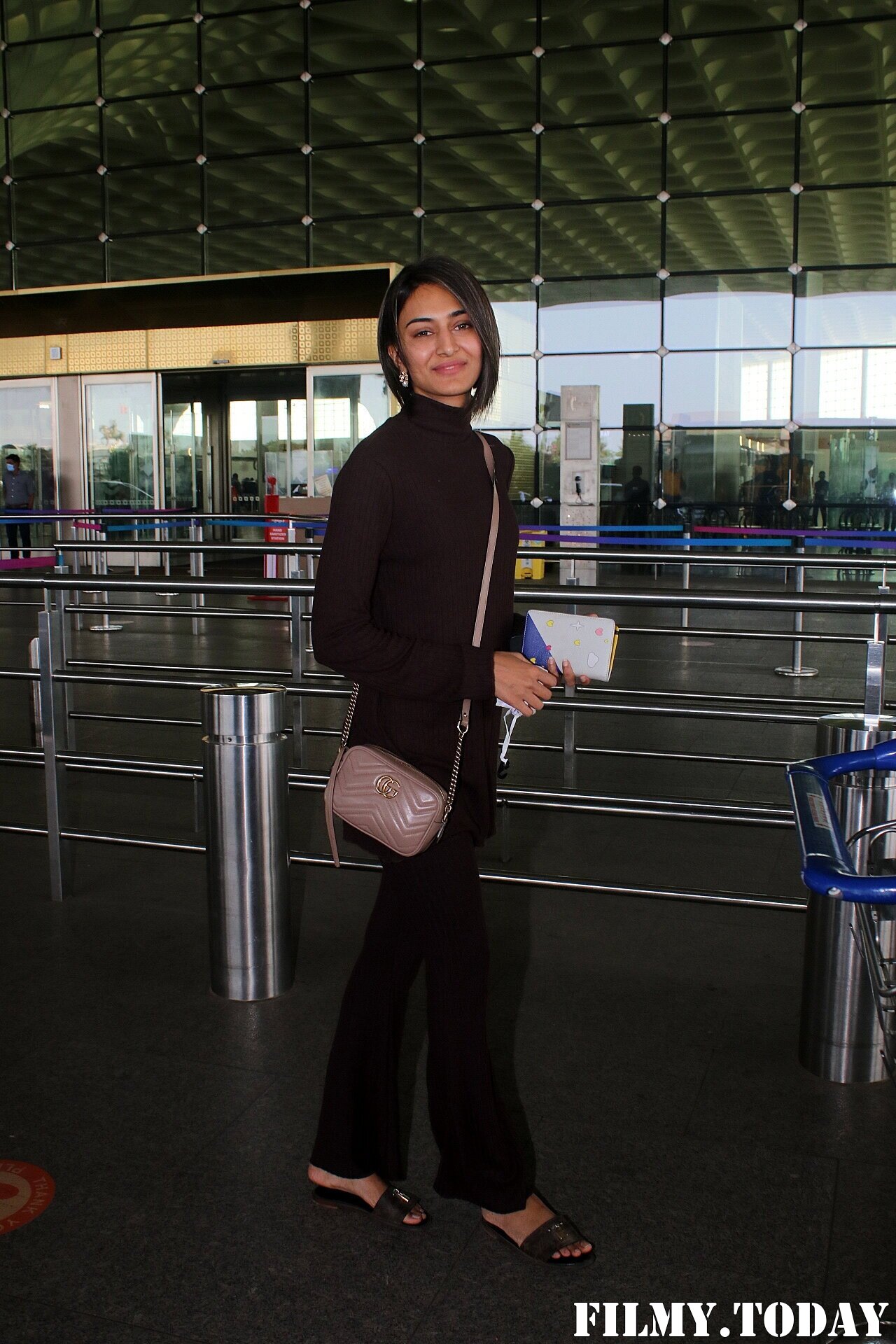 Erika Fernandez - Photos: Celebs Spotted At Airport | Picture 1837267