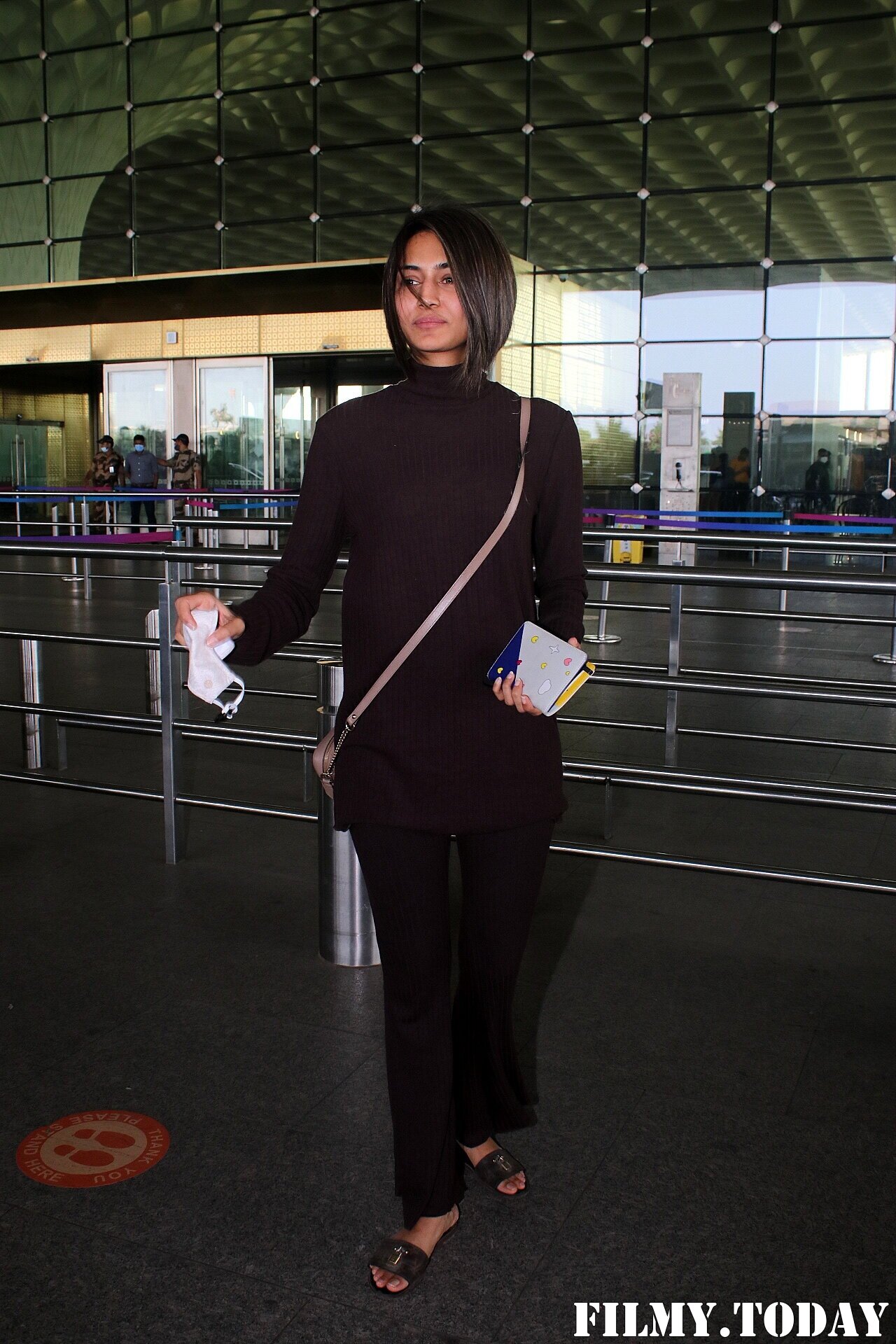 Erika Fernandez - Photos: Celebs Spotted At Airport | Picture 1837265