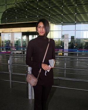 Erika Fernandez - Photos: Celebs Spotted At Airport | Picture 1837266