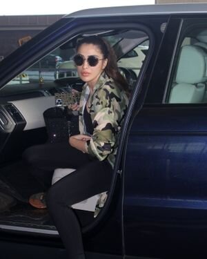 Raai Laxmi - Photos: Celebs Spotted At Airport | Picture 1837358