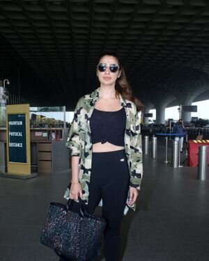 Raai Laxmi - Photos: Celebs Spotted At Airport | Picture 1837365