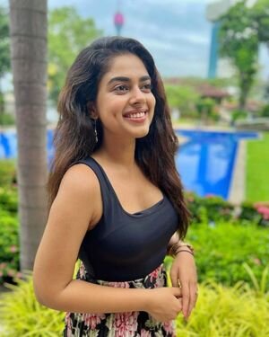 Siddhi Idnani Latest Photos | Picture 1838557