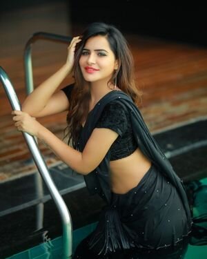 Ashu Reddy Latest Photos | Picture 1839693