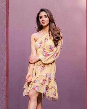 Muskan Sethi Latest Photos | Picture 1839372