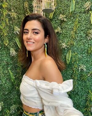 Ridhi Dogra Latest Photos | Picture 1839740