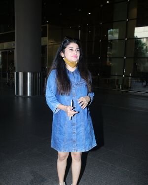 Photos: Celebs Spotted At Airport | Picture 1842561