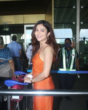 Ridhima Pandit - Photos: Celebs Spotted At Airport | Picture 1828450