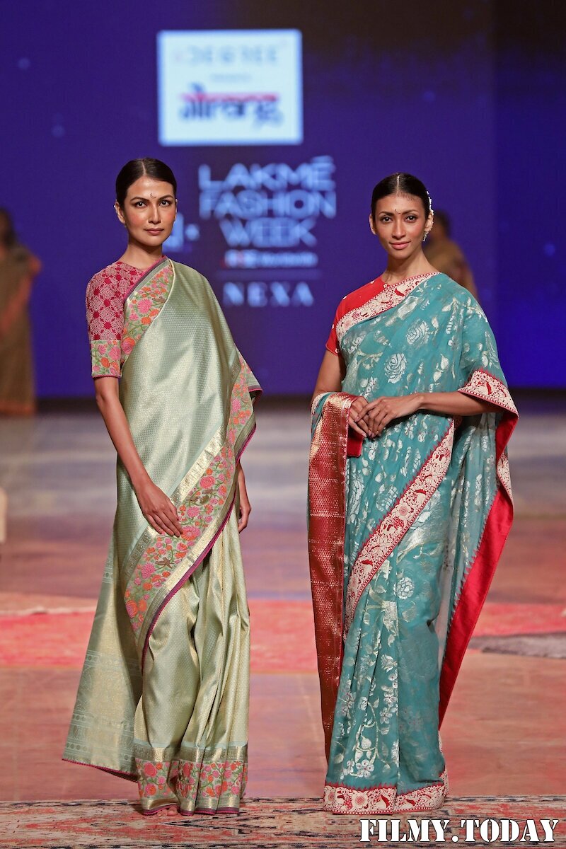 Photos: Gaurang Show At Lakme Fashion Week 2021 | Picture 1828426