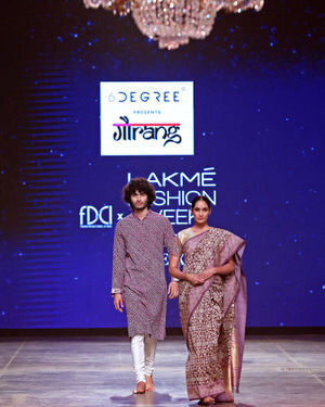 Photos: Gaurang Show At Lakme Fashion Week 2021
