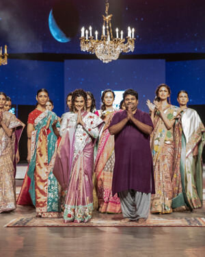 Photos: Gaurang Show At Lakme Fashion Week 2021 | Picture 1828424