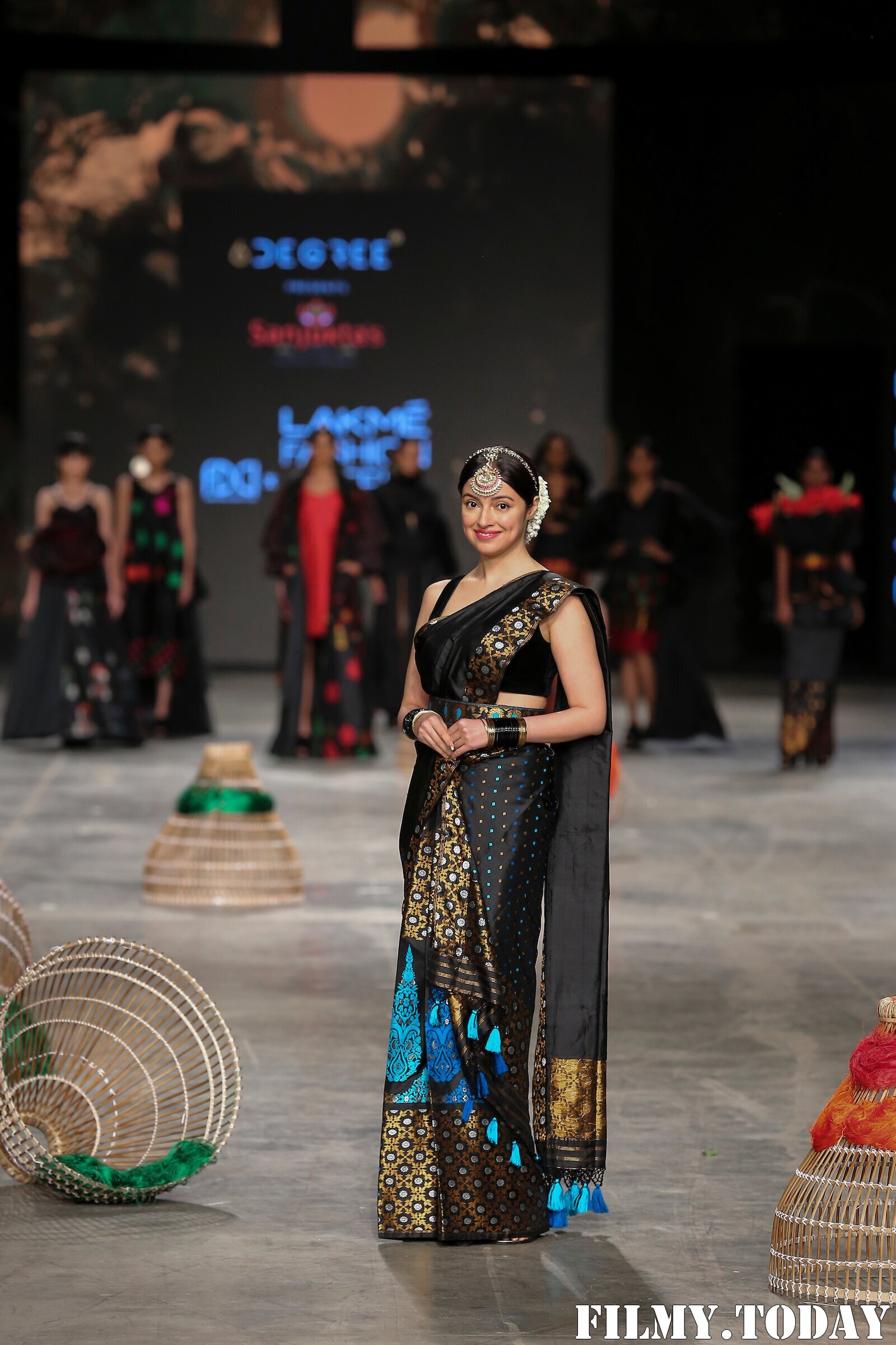 Divya Khosla - Photos: Sanyukta Dutta Show At Lakme Fashion Week 2021 | Picture 1828477