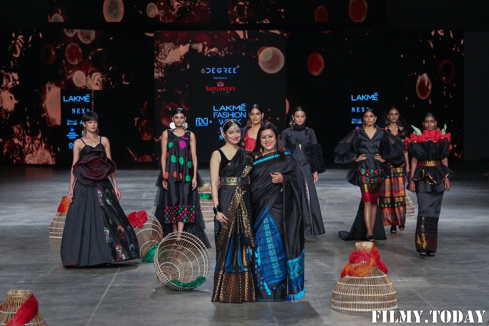Photos: Sanyukta Dutta Show At Lakme Fashion Week 2021 | Picture 1828482