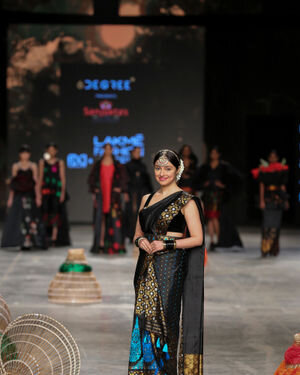 Divya Khosla - Photos: Sanyukta Dutta Show At Lakme Fashion Week 2021 | Picture 1828477