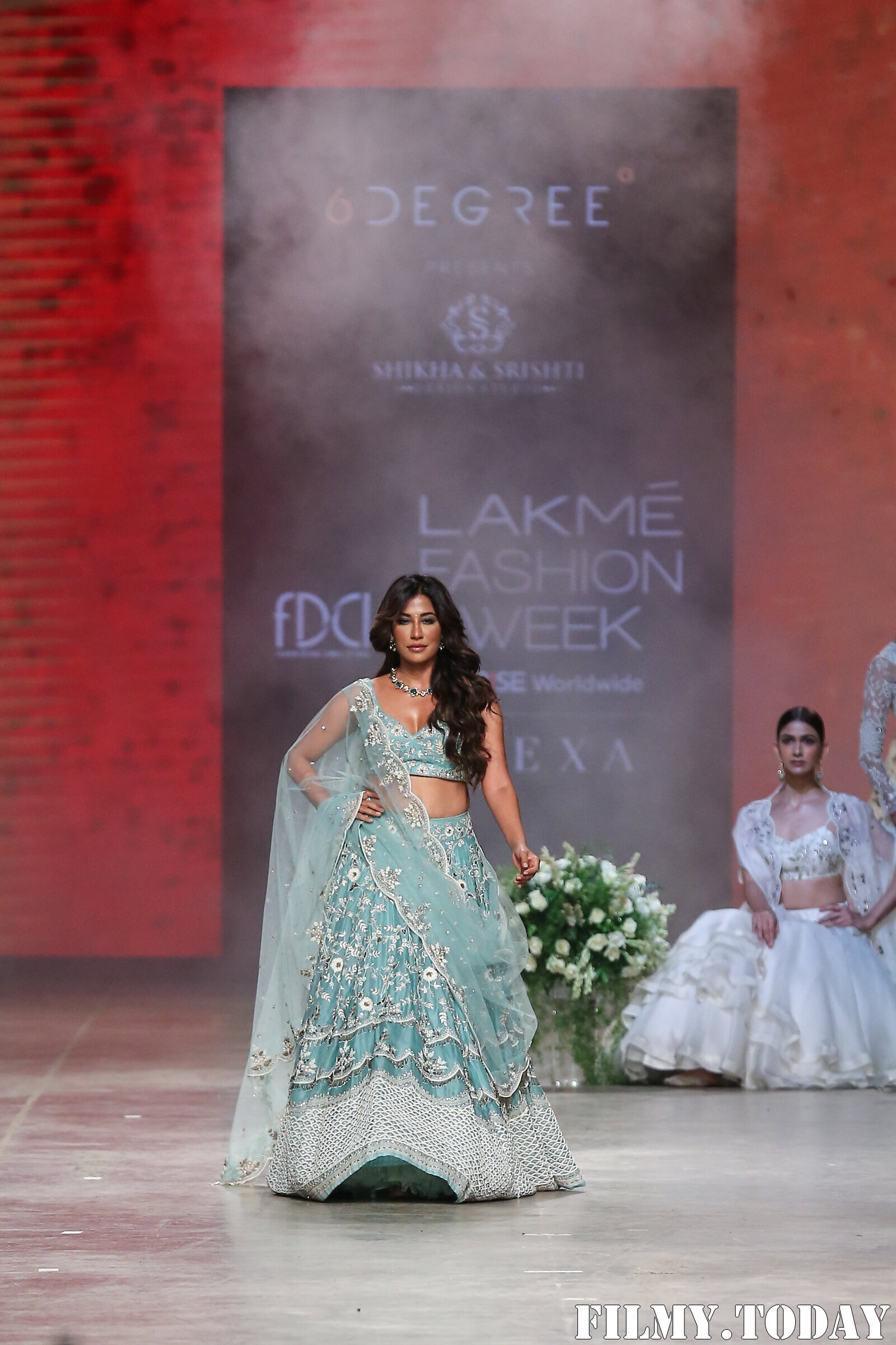 Chitrangada Singh - Photos: Shikha & Srishti Show At Lakme Fashion Week 2021 | Picture 1828472
