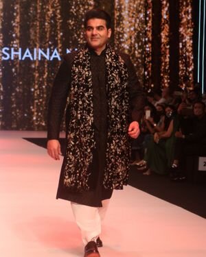 Arbaaz Khan - Photos:  Shaina NC Show At Bombay Times Fashion Week 2021