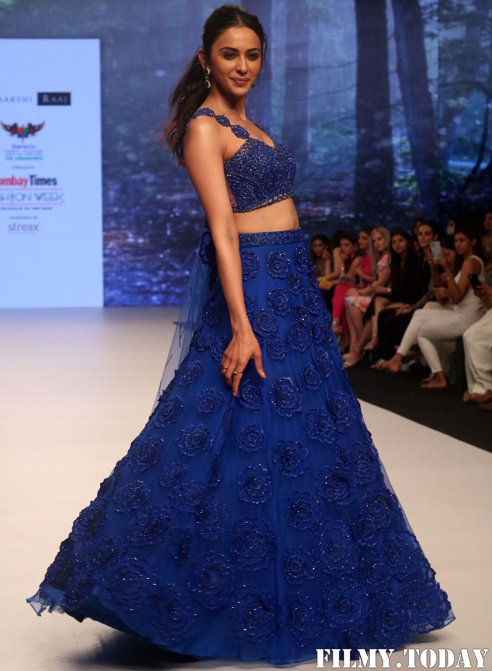 Rakul Preet Singh - Photos: Sonaakshi Raaj At Bombay Times Fashion Week 2021 | Picture 1828652