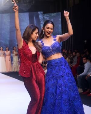 Photos: Sonaakshi Raaj At Bombay Times Fashion Week 2021 | Picture 1828662